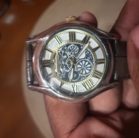 Wrist Watch - Picture 3 of 3